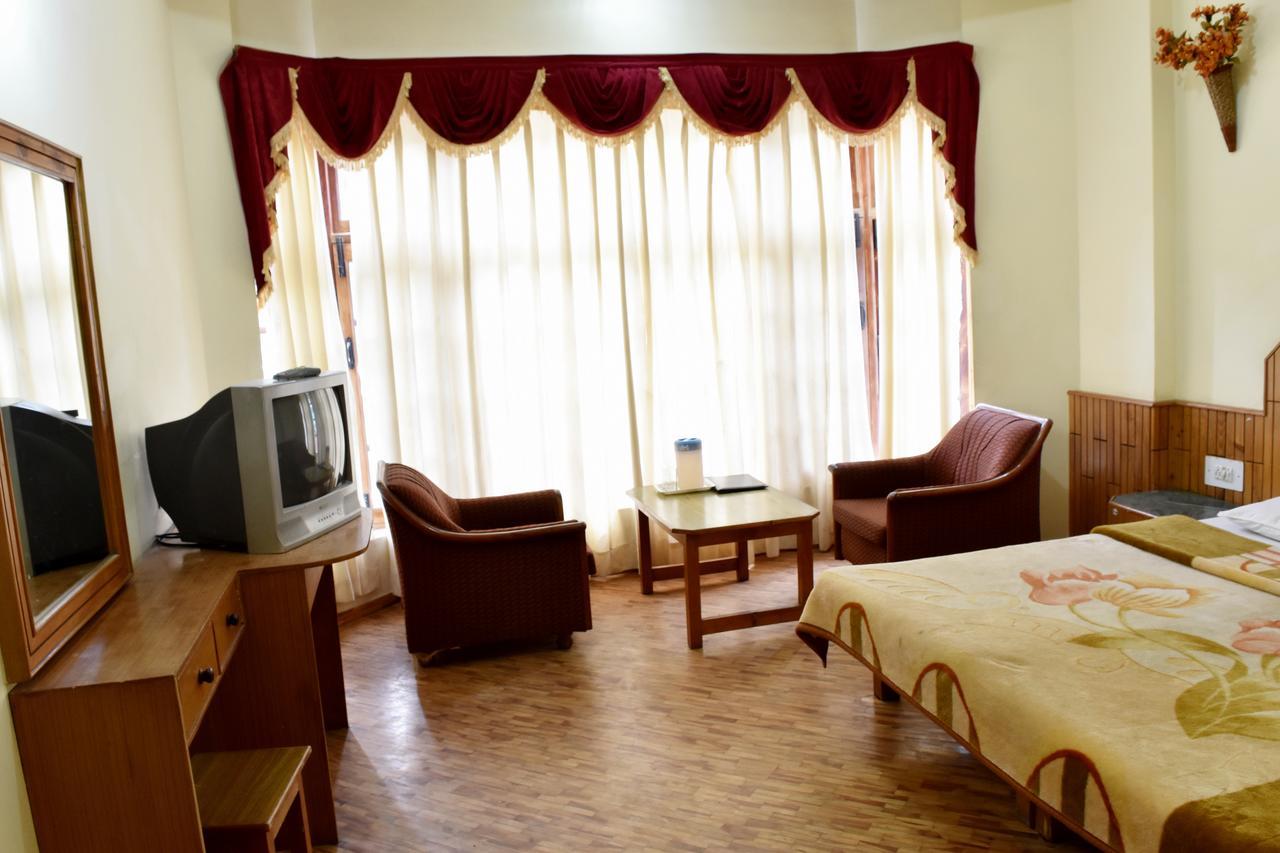 Hotel Satkar Residency - Riverside Old Manali Exteriér fotografie