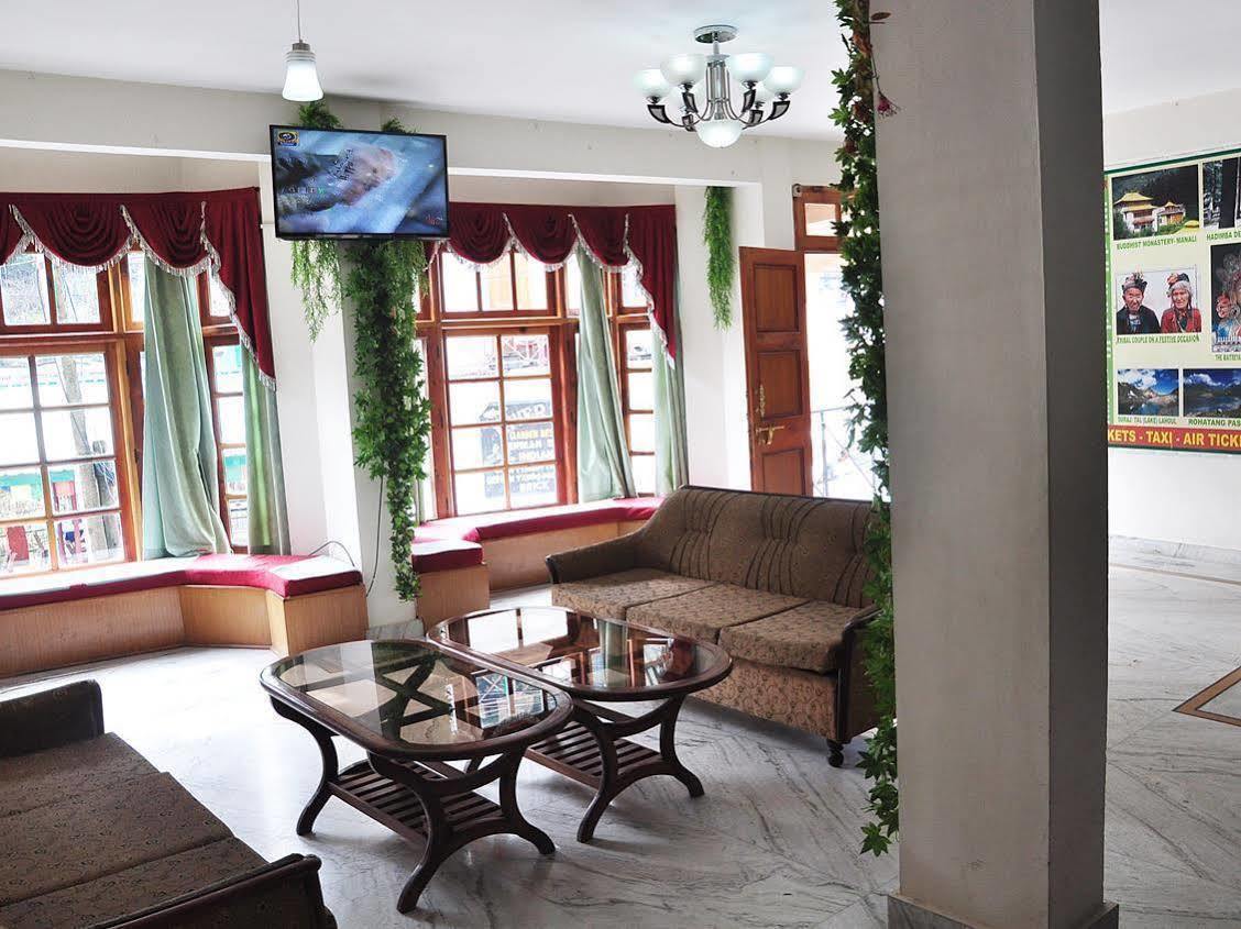 Hotel Satkar Residency - Riverside Old Manali Exteriér fotografie